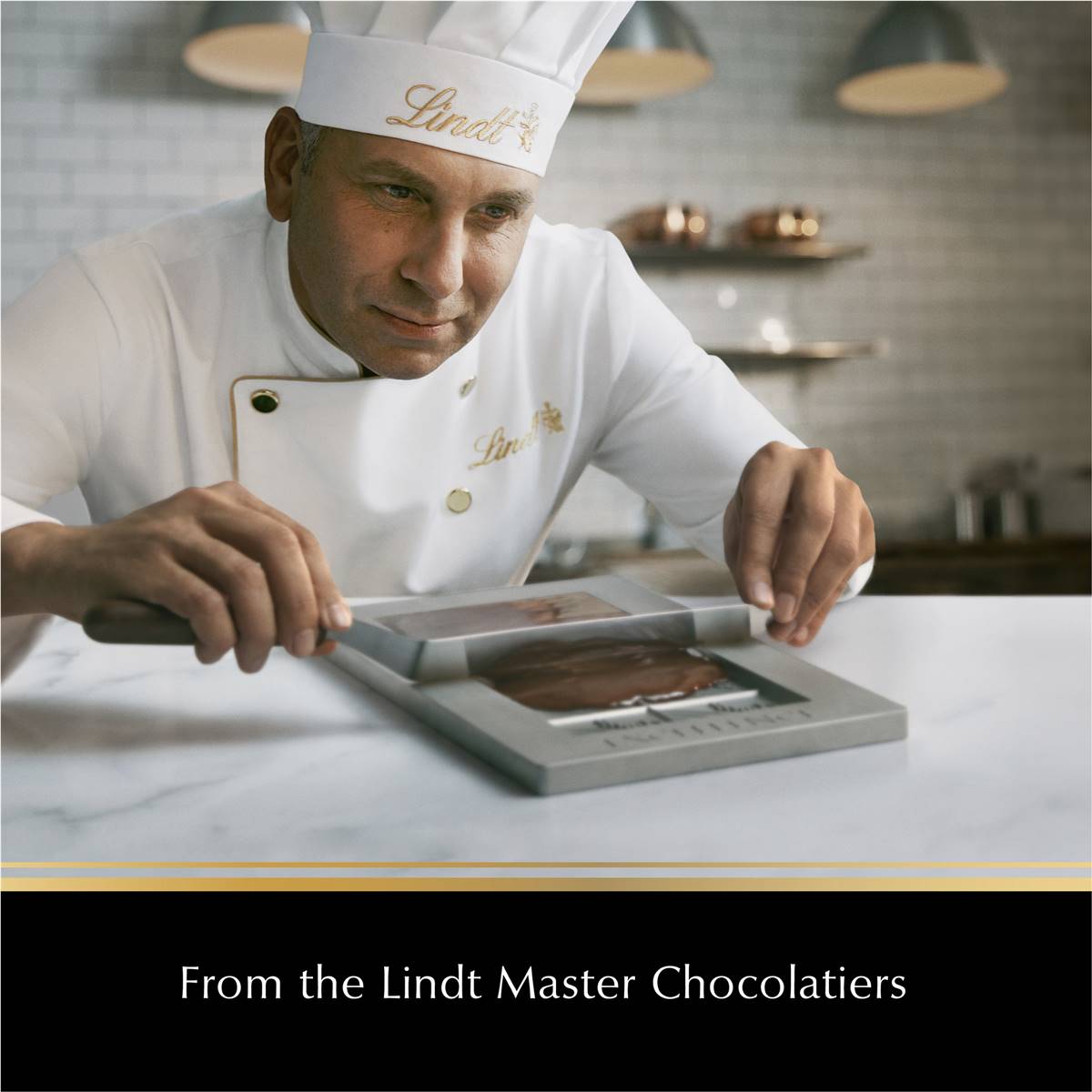 Lindt Excellence Caramelised Hazelnut Dark Chocolate Block 100g