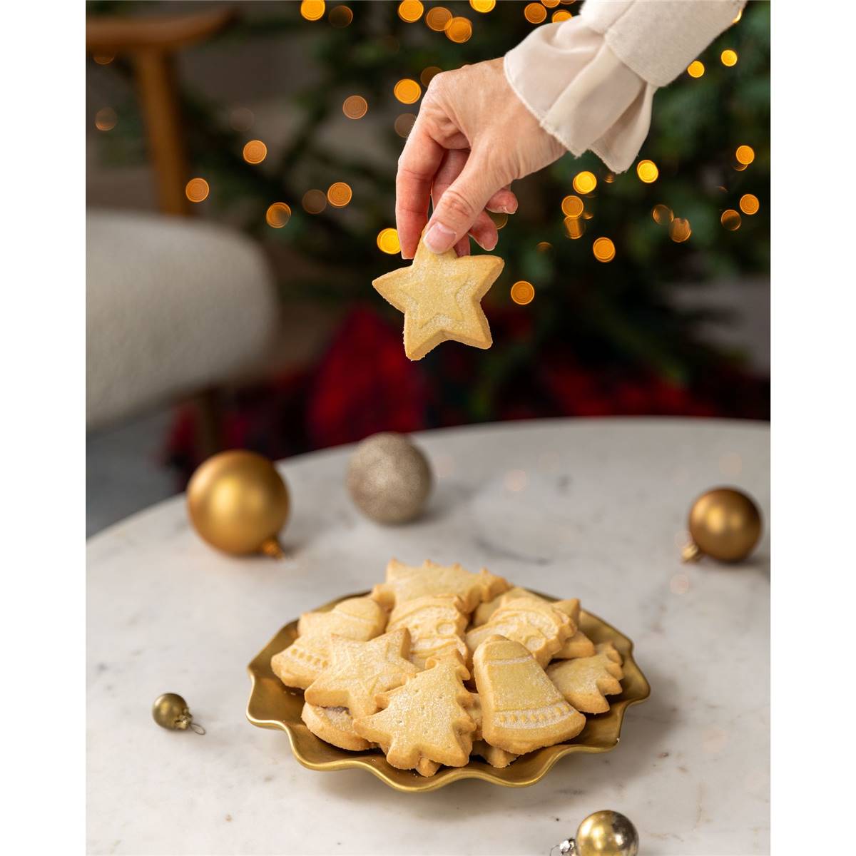 Walkers Homebake Shortbread Festive Shapes 175g Woolworths