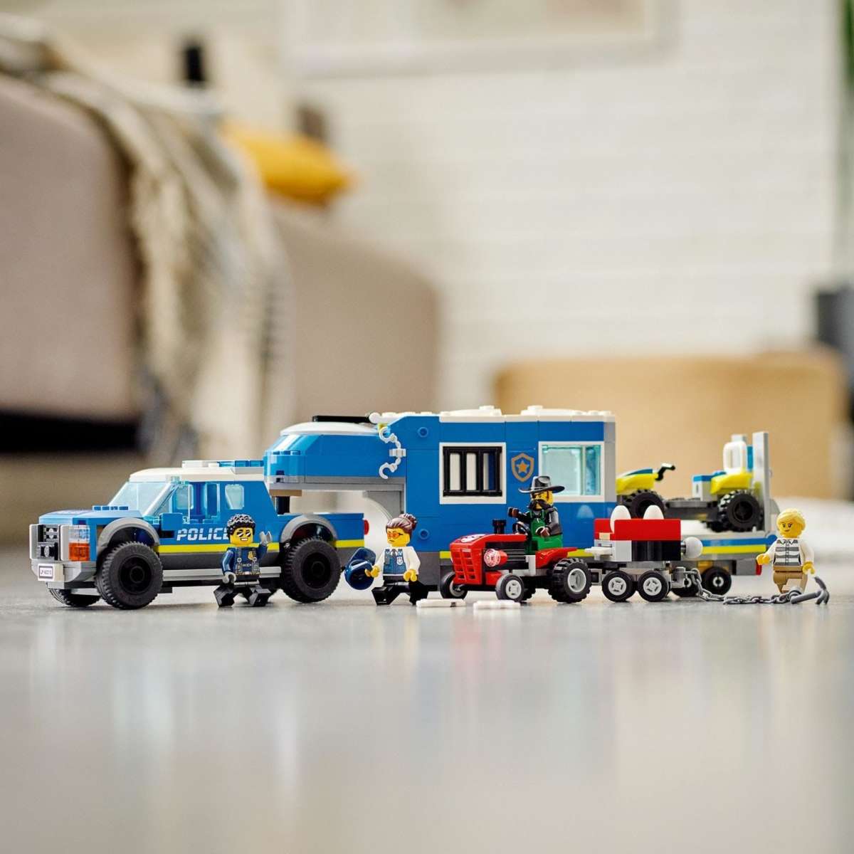 LEGO City Others Police Mobile Command Truck 60315 Woolworths