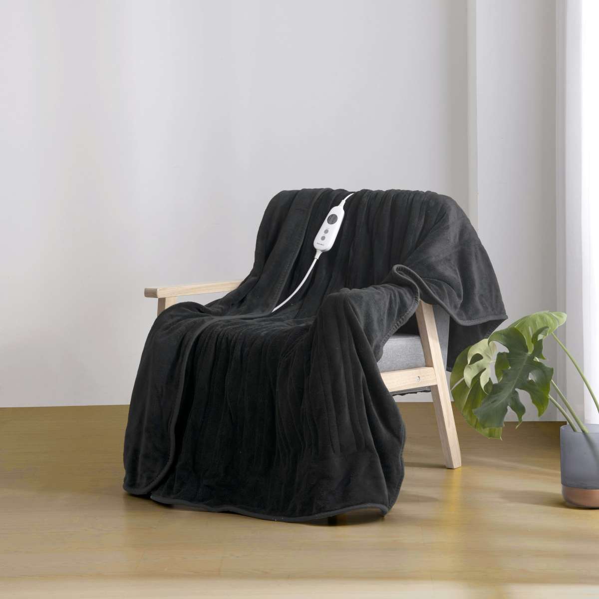 Dreamaker Coral Fleece Heated Throw Charcoal 160 x 120cm Woolworths