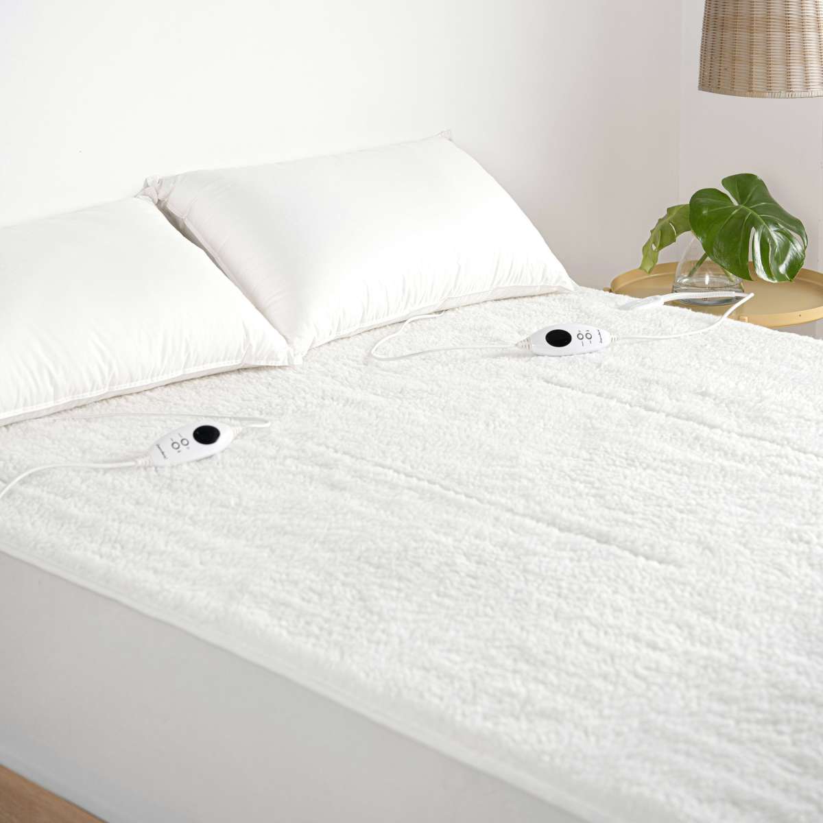 Dreamaker 350 Gsm Fleece Top Electric Blanket Double Bed Woolworths