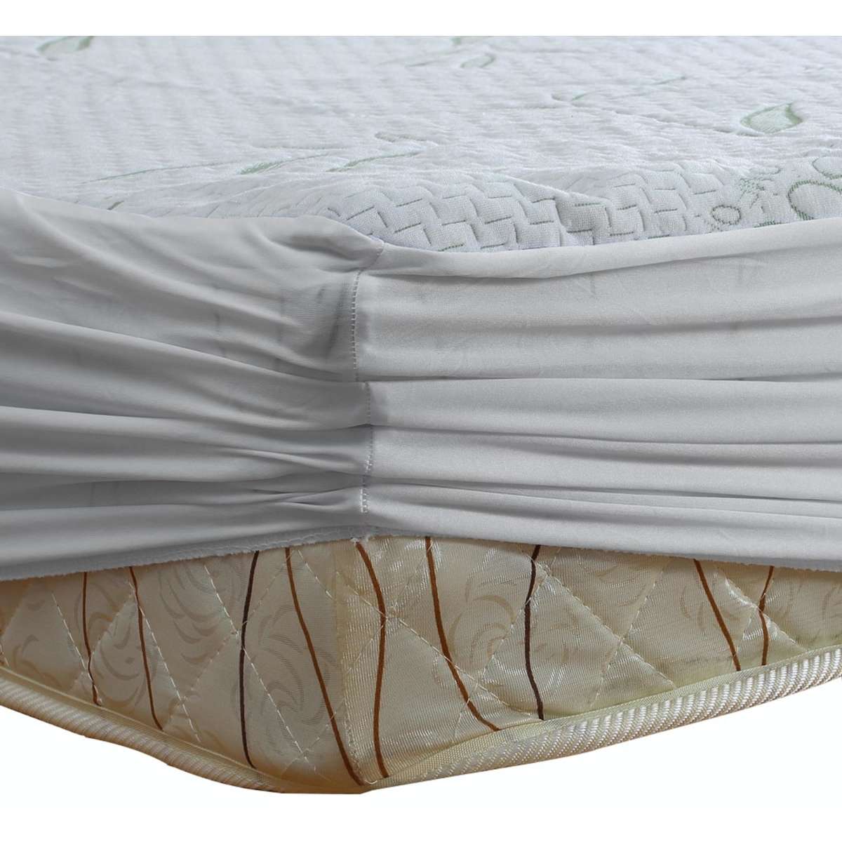 DreamZ Fitted Waterproof Breathable Bamboo Mattress Protector Super