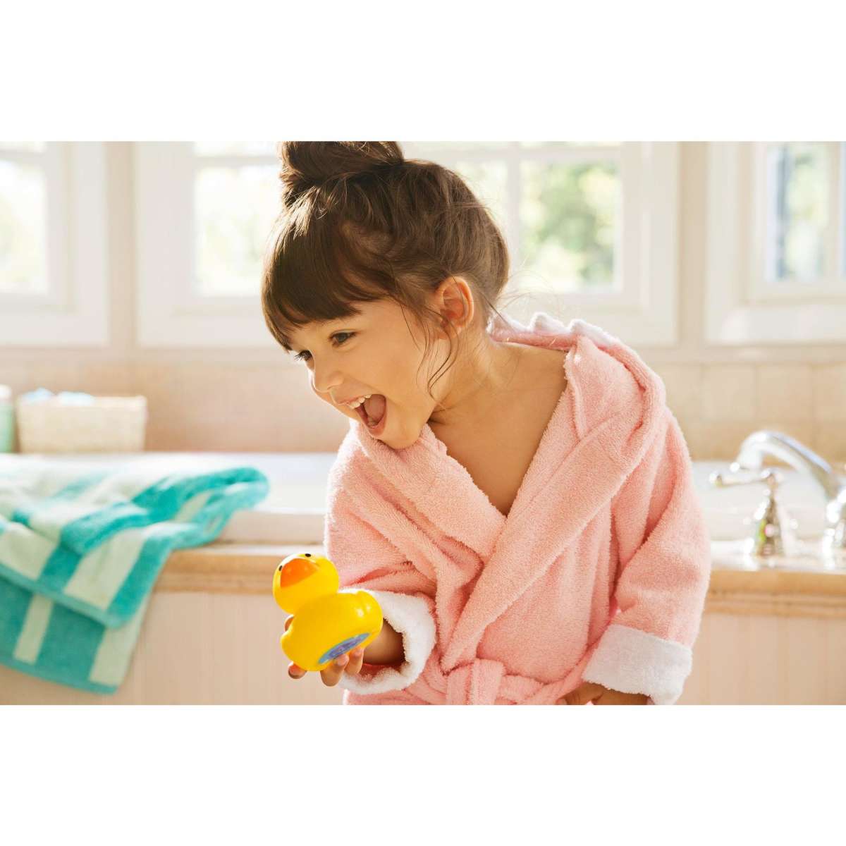 Munchkin White Hot Safety Bath Ducky Woolworths