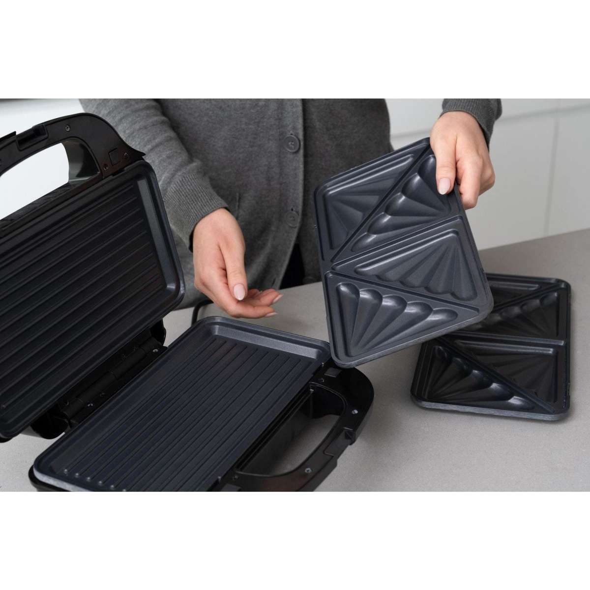 Healthy Choice Sandwich Press w/ 3 Interchangeable Plates Incl Toasties & Waffles Woolworths