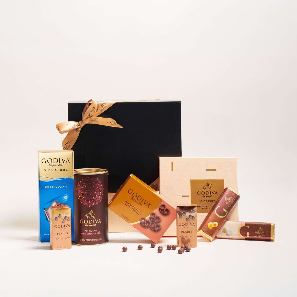 GODIVA Mother's Day Legendary Milk Chocolate Gift Hamper Woolworths