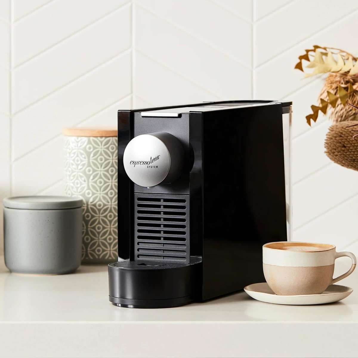 Espressotoria Coffee Machine with 12 Packs of Vittoria Oro Capsules