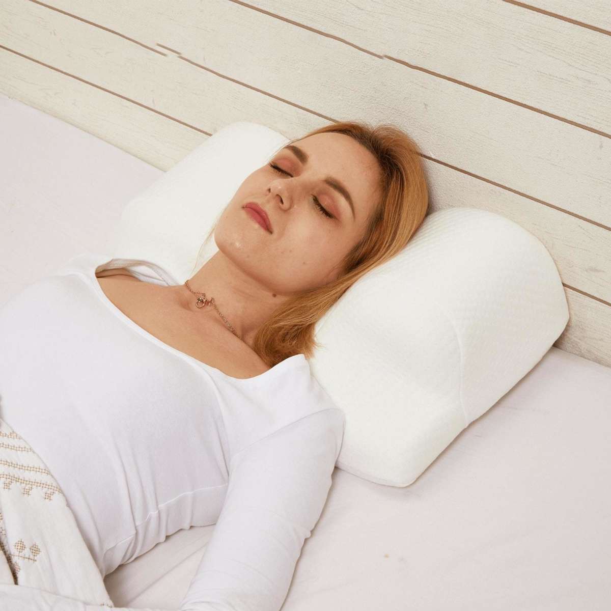 Clevinger Memory Foam Beauty Sleep Pillow for Neck and Shoulder Pain ...