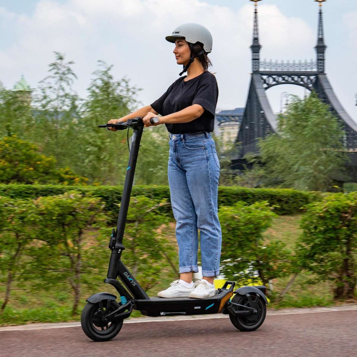 Daxys Bandicoot Electric Scooter Woolworths