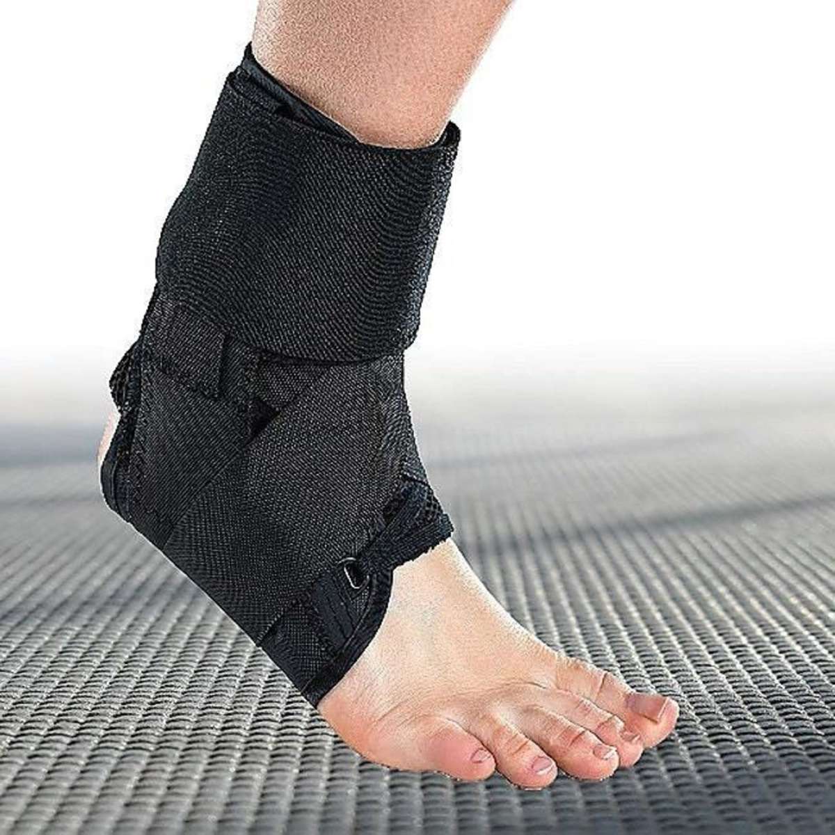 Randy & Travis Machinery Small Ankle Brace Stabilizer Ankle sprain & instability Woolworths