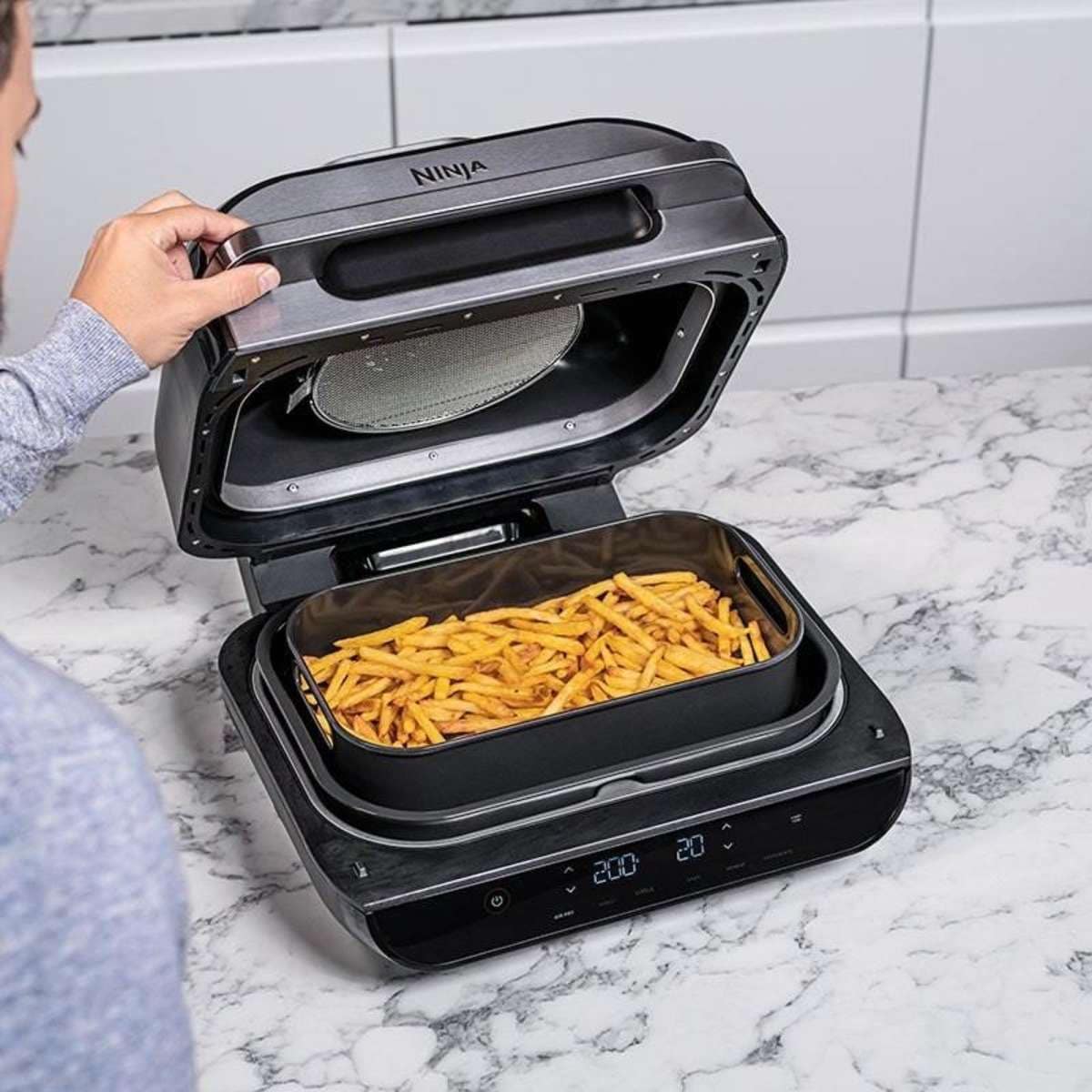 Ninja Foodi AG551 Smart 1760W XL Grill & Air Fryer Woolworths