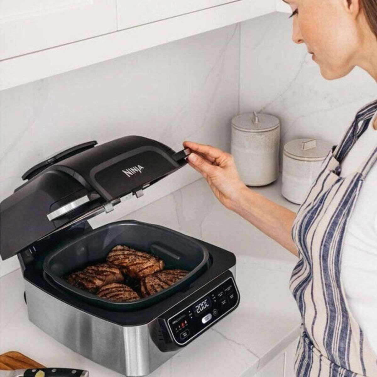 Ninja Foodi AG301 Airgrill 4in1 Grill & Air Fryer Woolworths