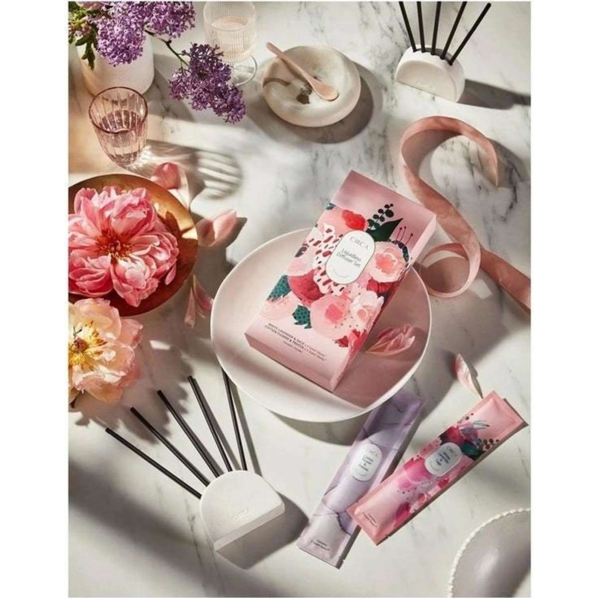 Circa Home White Lavender & Sage + Cotton Flower & Freesia Liquidless