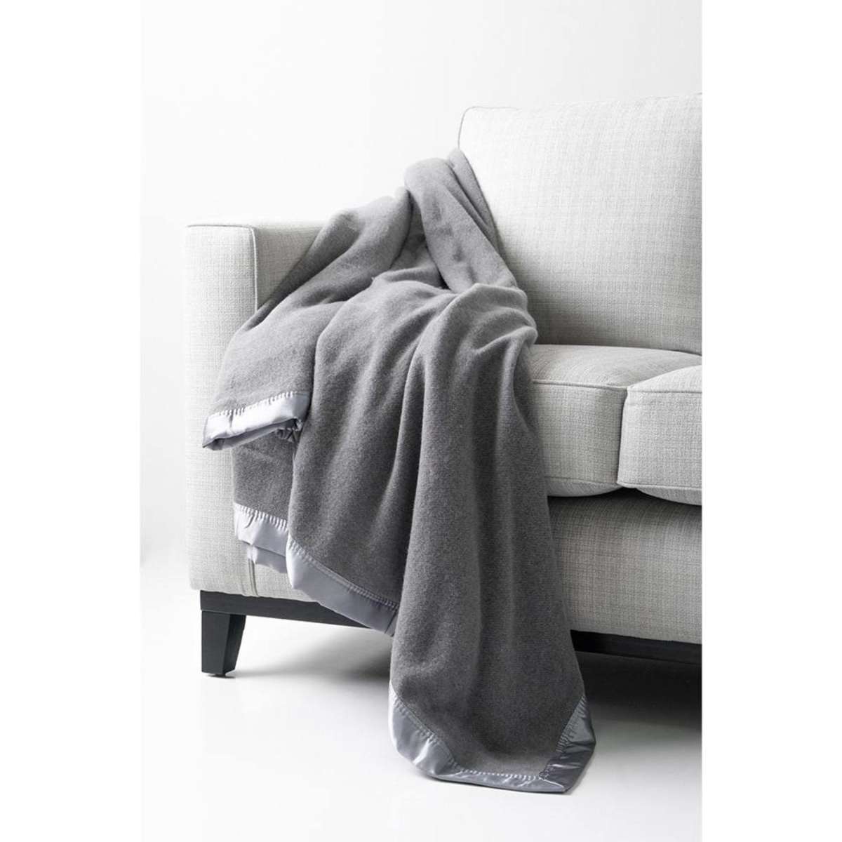 Onkaparinga Queen/King Bed Heirloom Blanket Australian Wool Grey