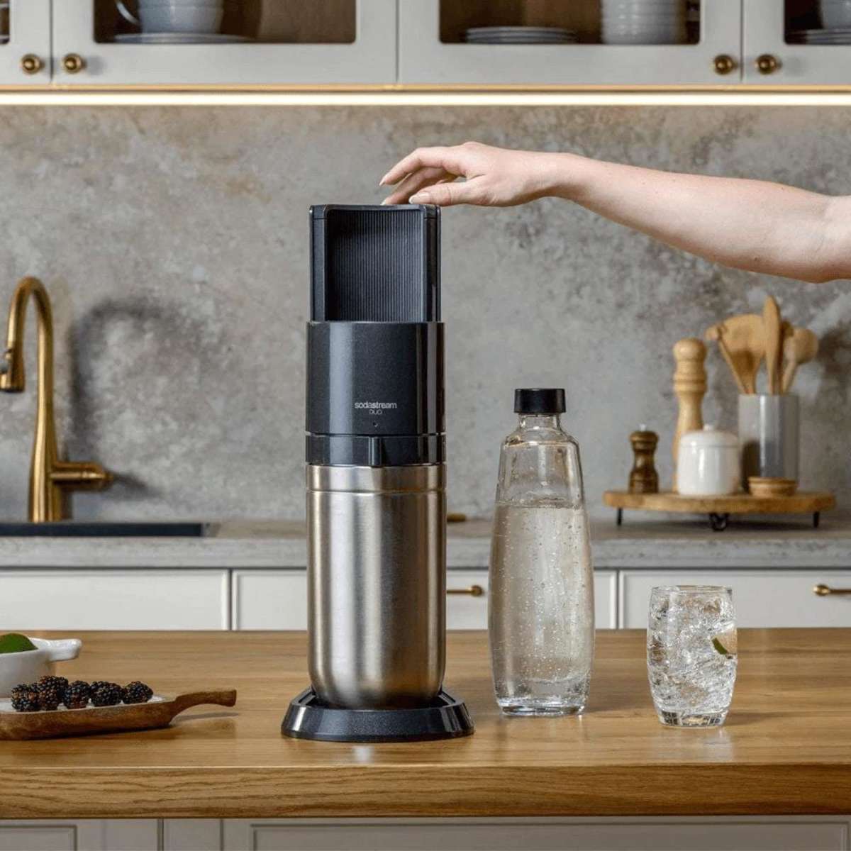 Sodastream DUO Starter Pack Soft Fizzy Drink Sparkling Maker Soda