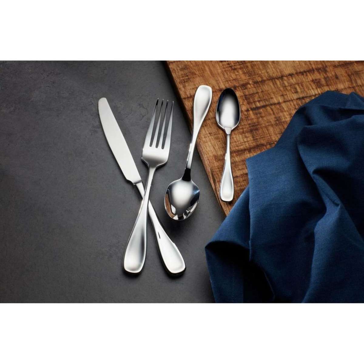 Oneida Voss Stainless Steel Cutlery Set - Silver 24pc | Woolworths