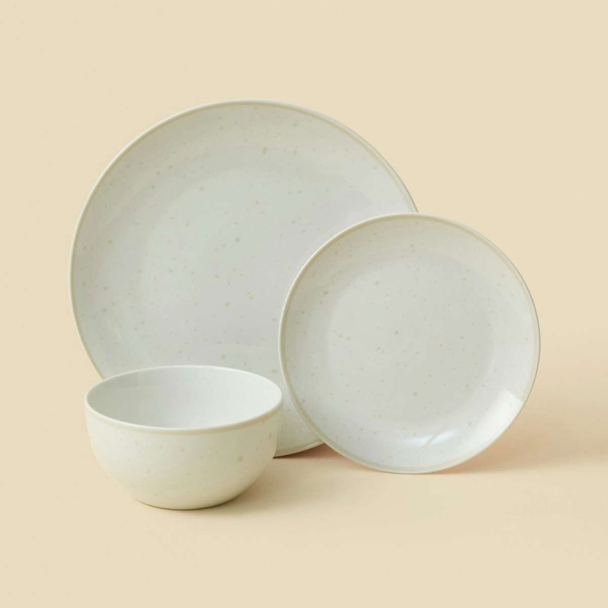 NotNeutral® 12 pieces plates Made in outlet Indonezia