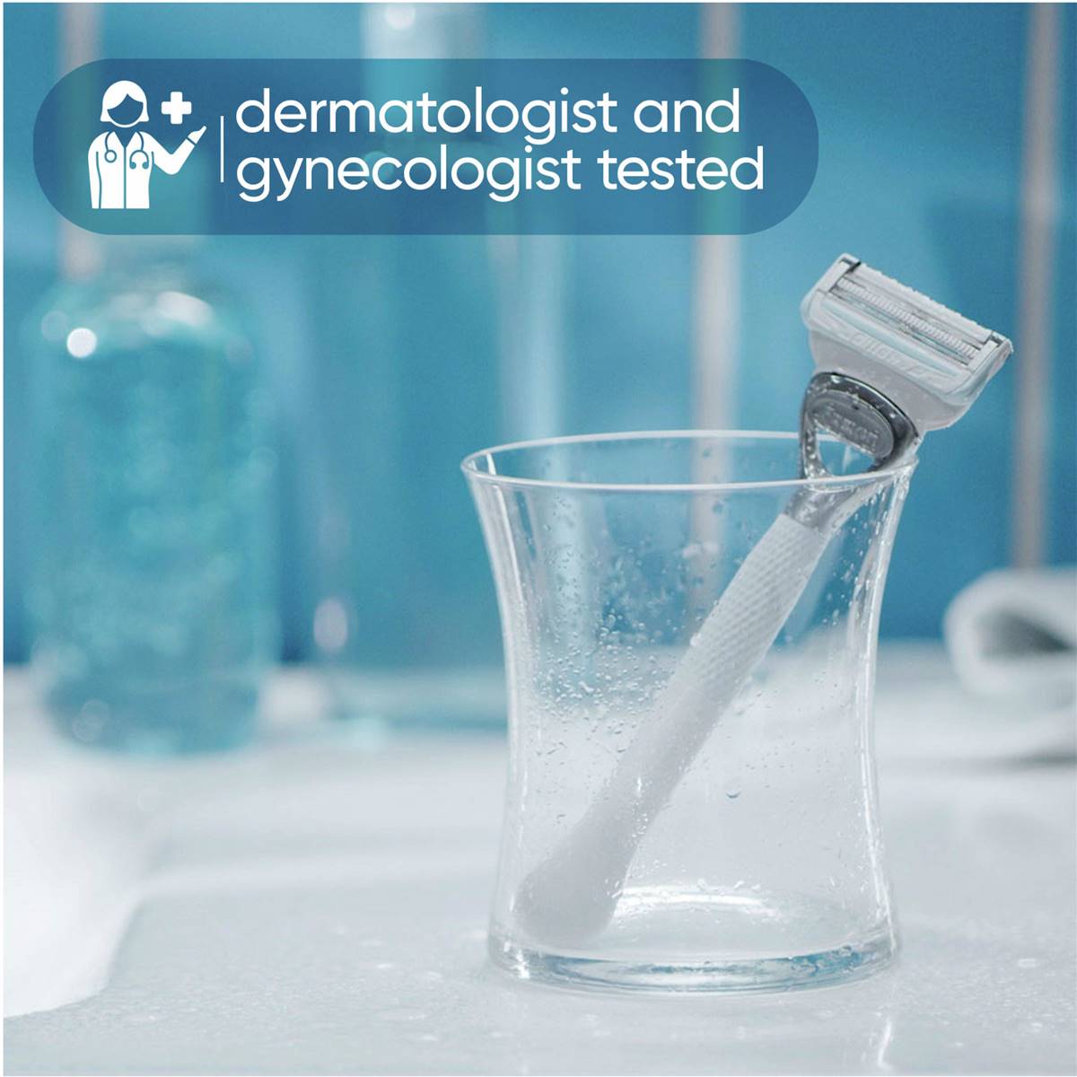 Gillette Venus For Pubic Hair & Skin Razor With 2 Razor Blades Each