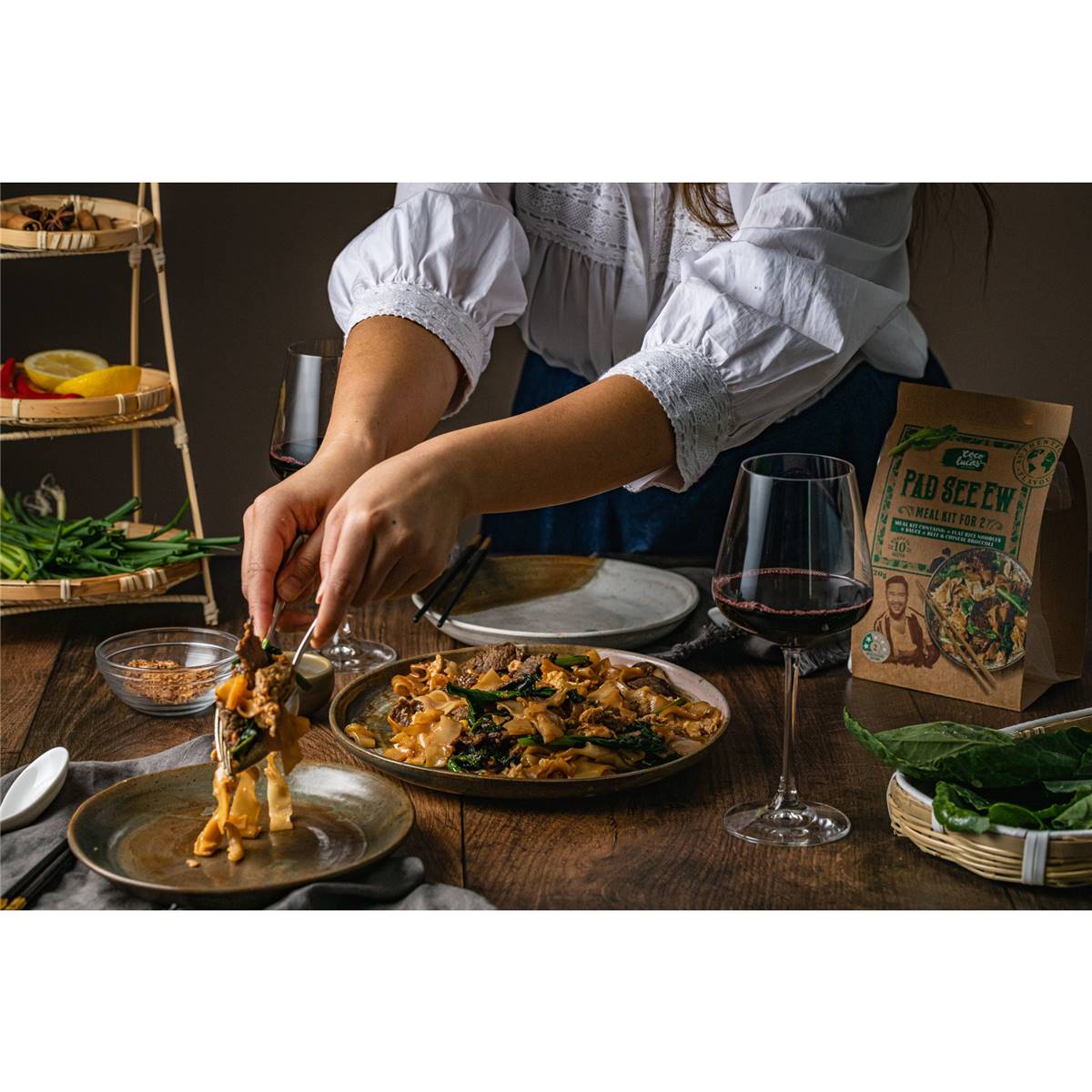 coco-lucas-pad-see-ew-meal-kit-720g-woolworths