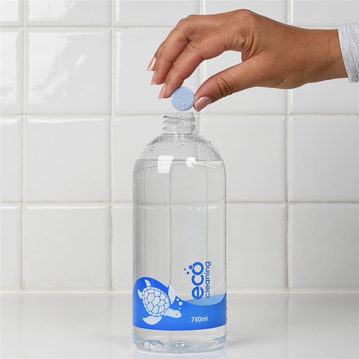 Eco Turtles Reusable Spray Bottle & Multipurpose Cleaning Tablet 750ml ...