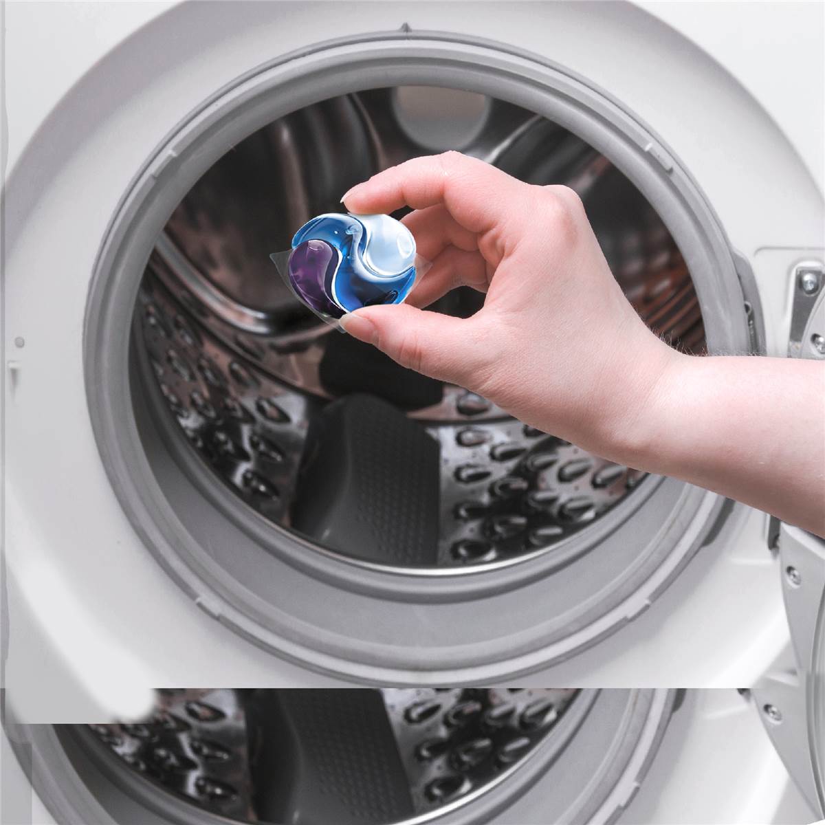 Omo Active Laundry Capsules 3in1 28 Pack Woolworths