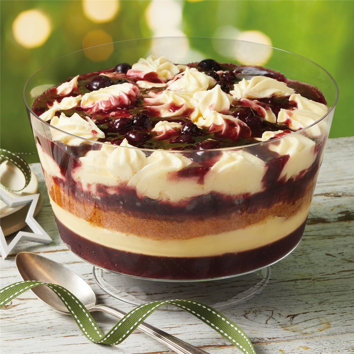 Woolworths Classic Berry Trifle 1.4kg Woolworths