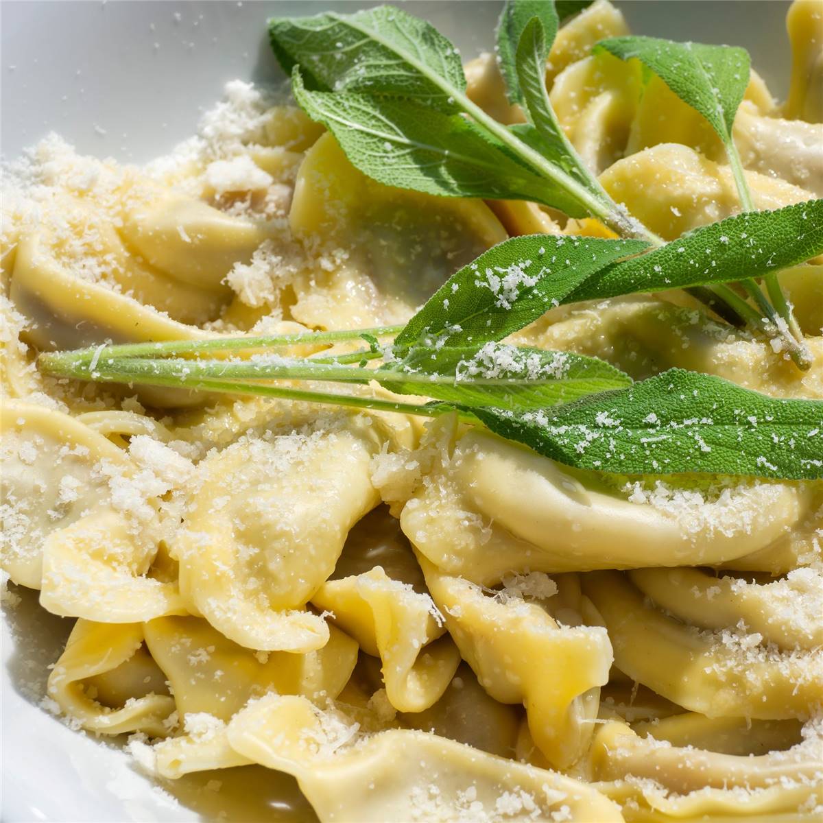 Grand Italian Tuscans Finest Creamy Ricotta Spinach Agnolotti 325g