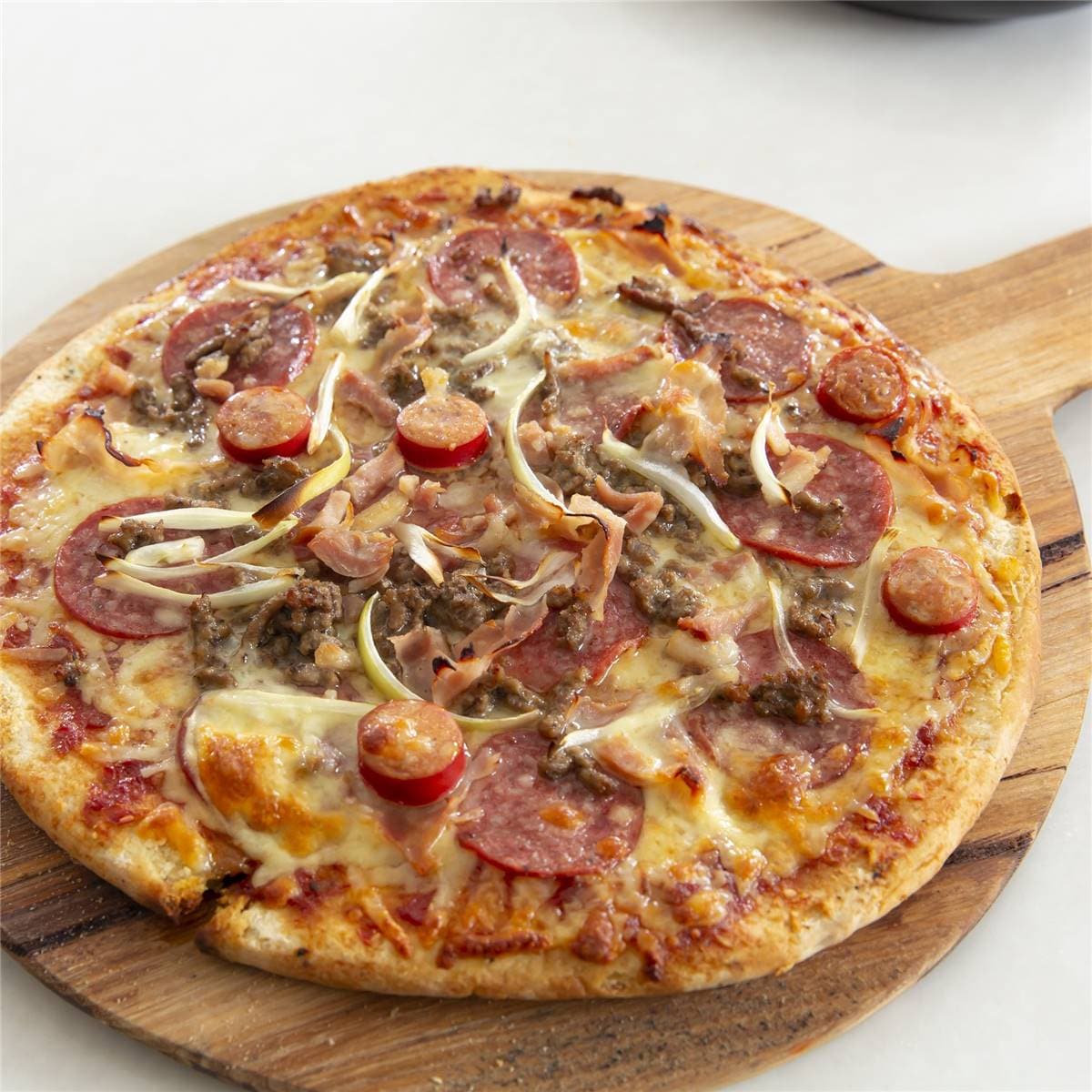 Fqkitchen Bbq Meatlovers Pizza 600g Woolworths