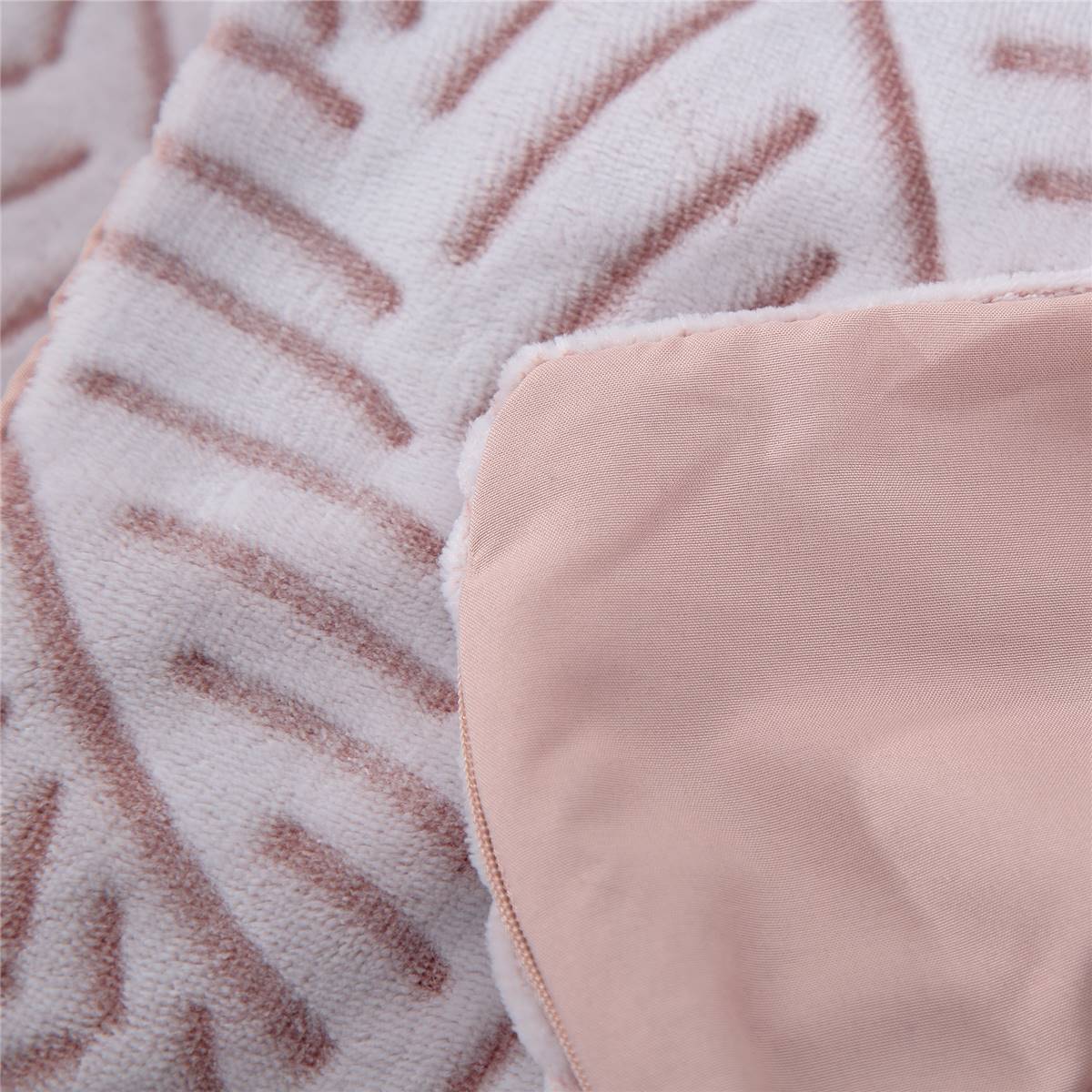 Inspire Flannel Quilt Cover Set Queen Bed Leaves Each Woolworths