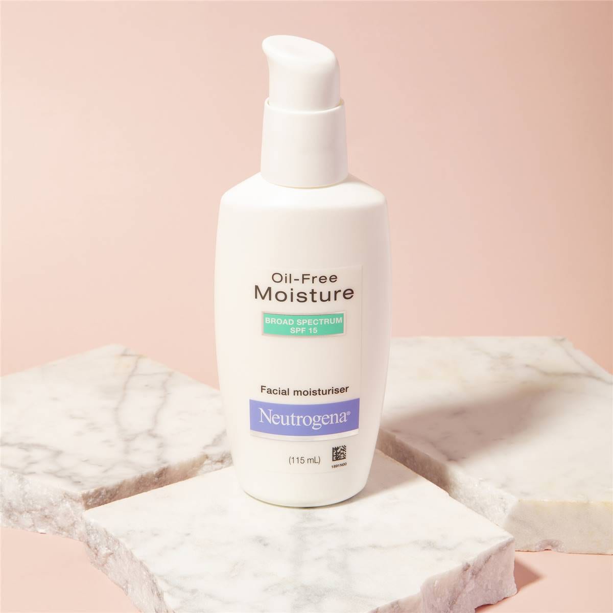 Neutrogena Oil Free Fragrance Free Face Moisturiser Spf 15 115ml