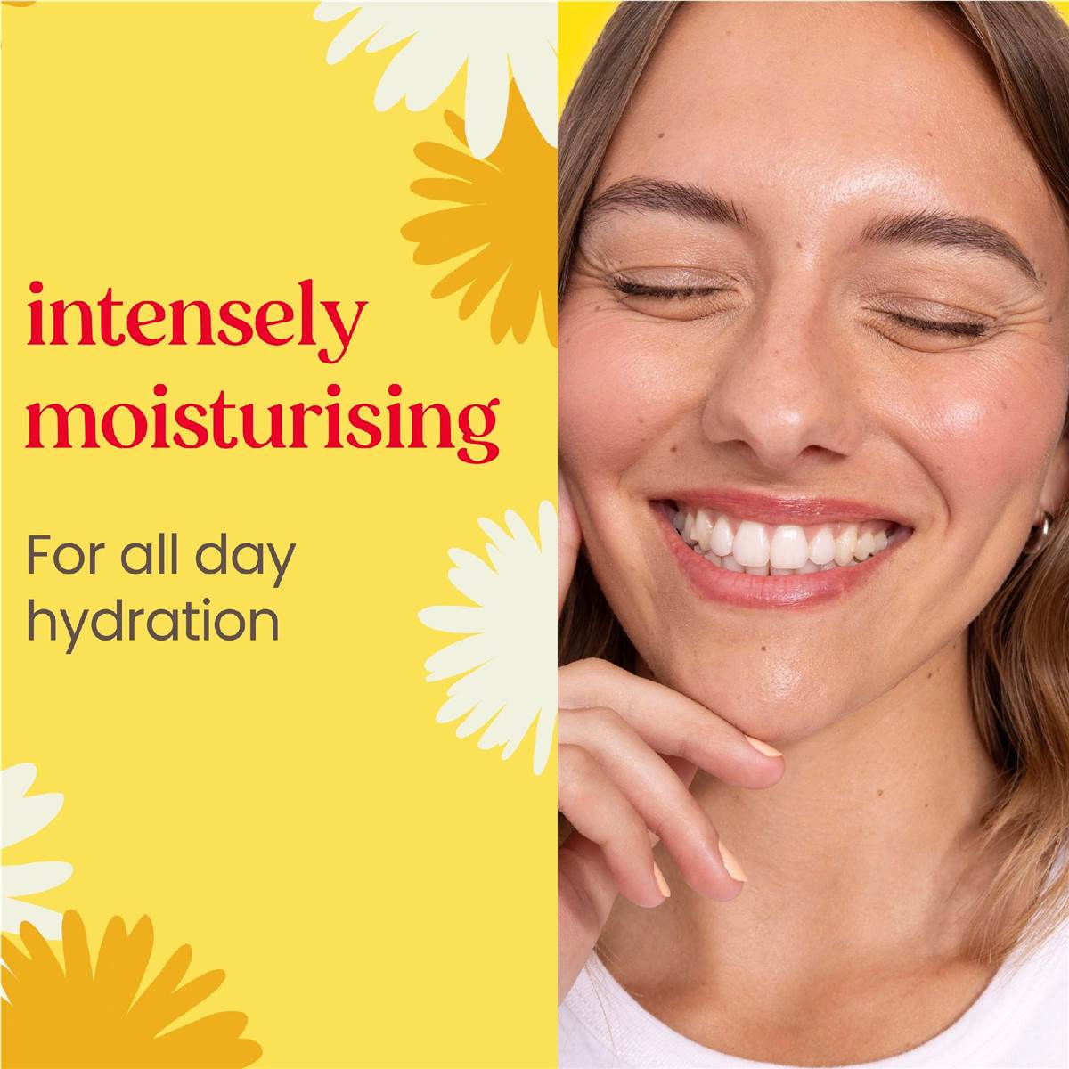 Burt's Bees Pomegranate Lip Balm 4.25g Woolworths