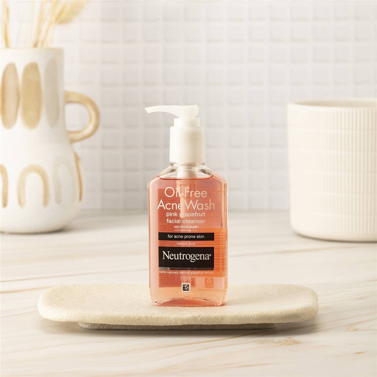 Neutrogena Oil Free Acne Wash Pink Grapefruit Face Cleanser 175ml