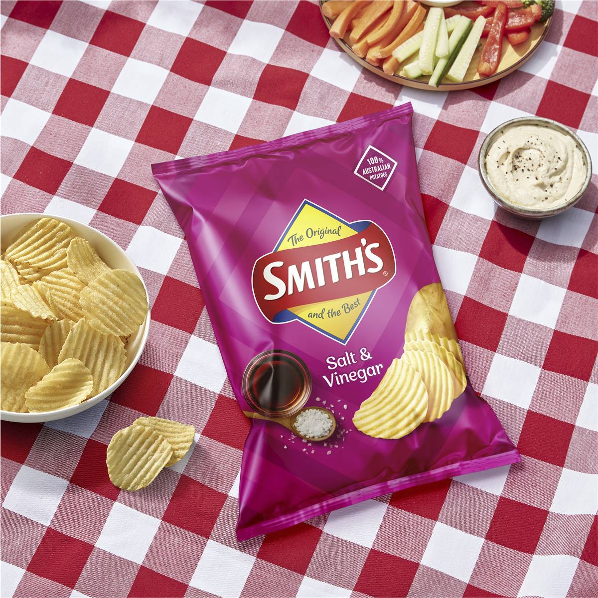 smiths salt and vinegar chips