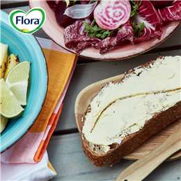 Flora Margarine Spread Light Margarine