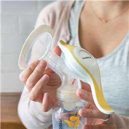 Medela Harmony Manual Breast Pump 