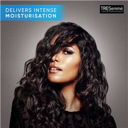 Tresemme Shampoo Moisture Rich With Vitamin E & Jojoba Oil