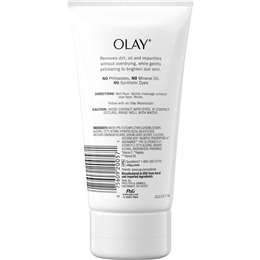 Olay Regenerist Vitamin C Peptide 24 Brightening Facial Cleanser