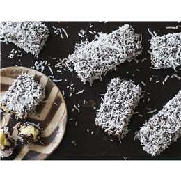 White Wings Plain Flour Wholemeal