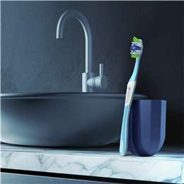 Oral B 5 Way Clean Toothbrush In Pink, Blue, Navy