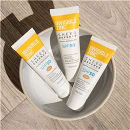 Invisible Zinc Sheer Defence Spf 50 Tinted Moisturiser Sunscreen Light