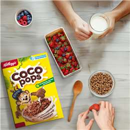 Kellogg's Coco Pops Chocolatey Breakfast Cereal