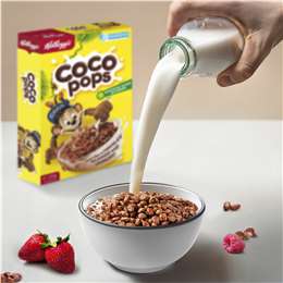 Kellogg's Coco Pops Chocolatey Breakfast Cereal