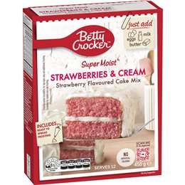 Betty Crocker Strawberries & Cream Cake Mix 450g